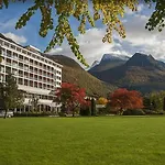 Alexandra 4*