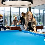 Отель Alexandra Лоен