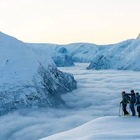 Szálloda Alexandra Loen