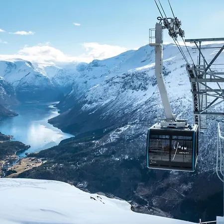 Alexandra Szálloda 4*